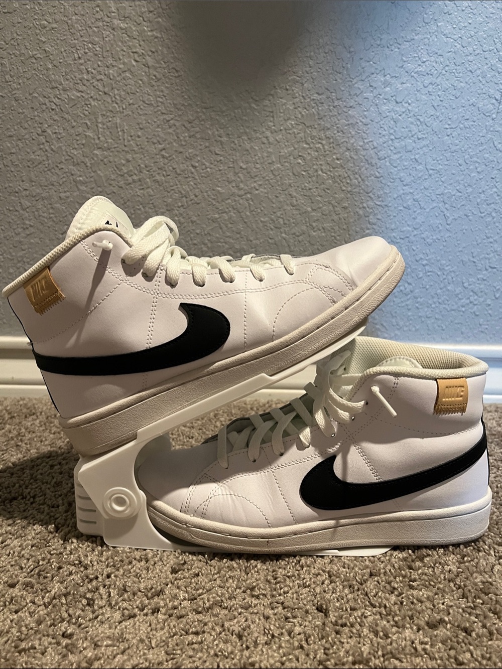 Nike Men’s White Mid-Top Sneakers with Black Swoosh and Tan Heel Tab